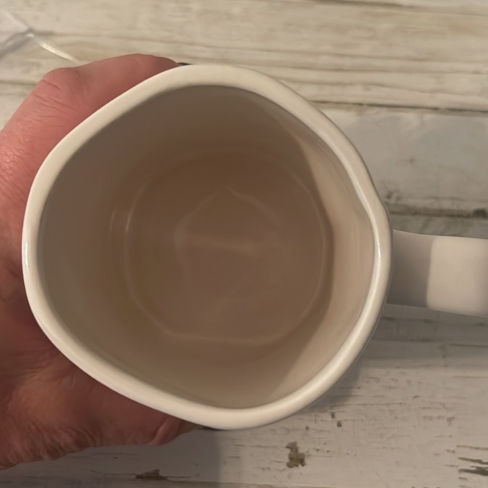 Rae Dunn Trick and Treat Mugs. - Picture 4 of 10